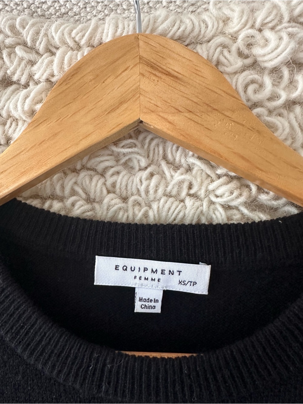 Equipment Ryder Lightning Bolt 100% Cashmere Sweater - Picture 3 of 6